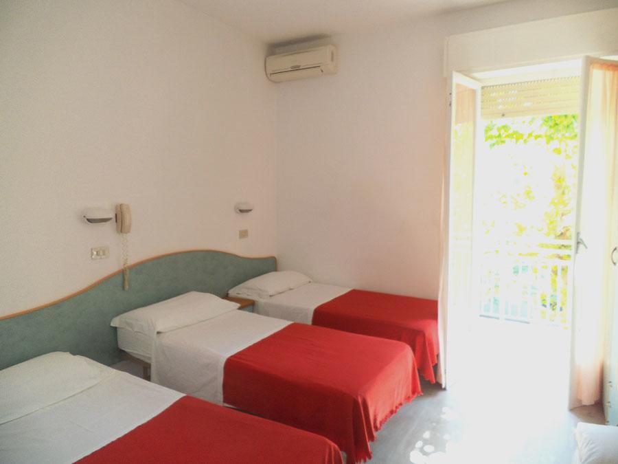 Hotel Luna Rossa Ρίμινι Εξωτερικό φωτογραφία